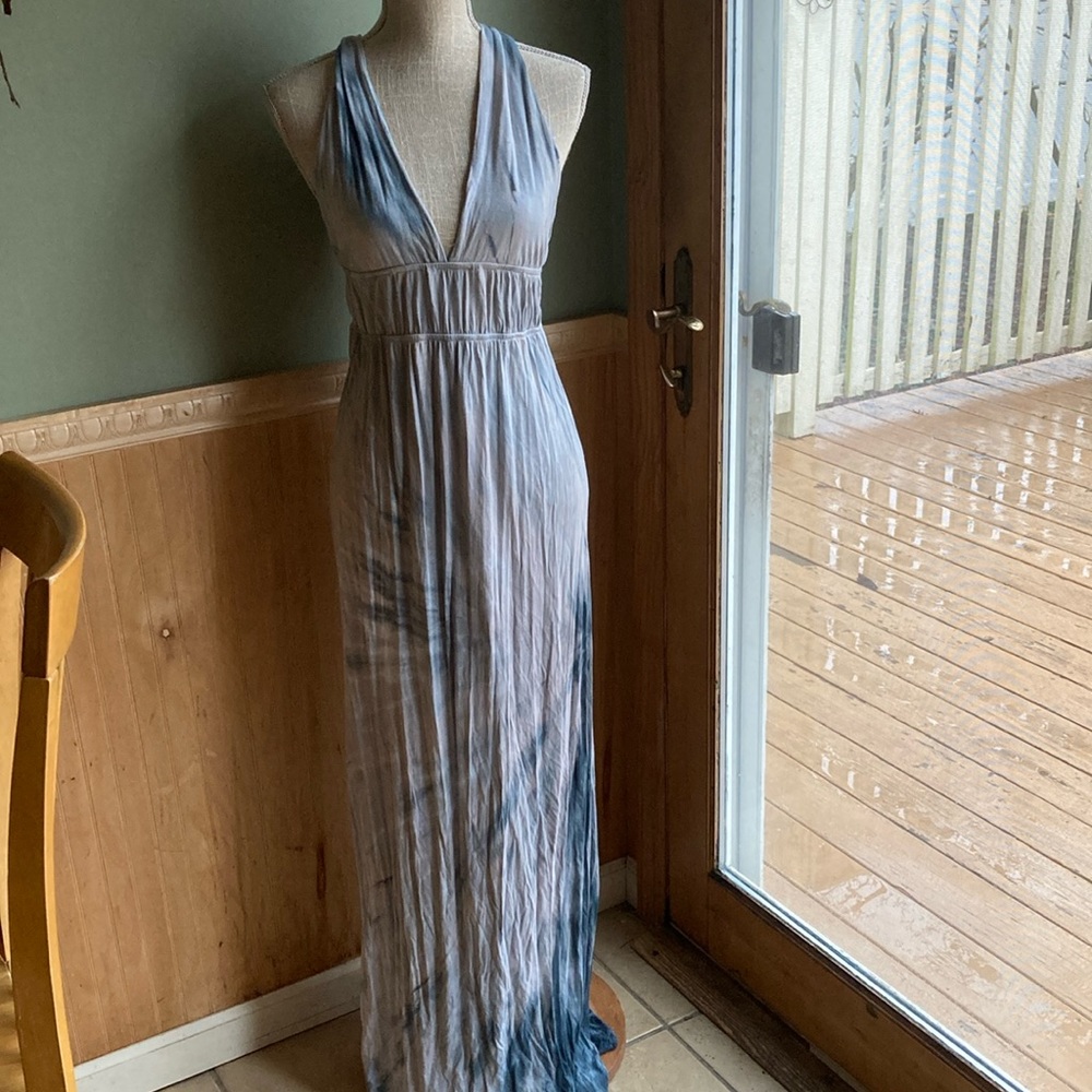 Romeo gray & white tie-dye maxi dress